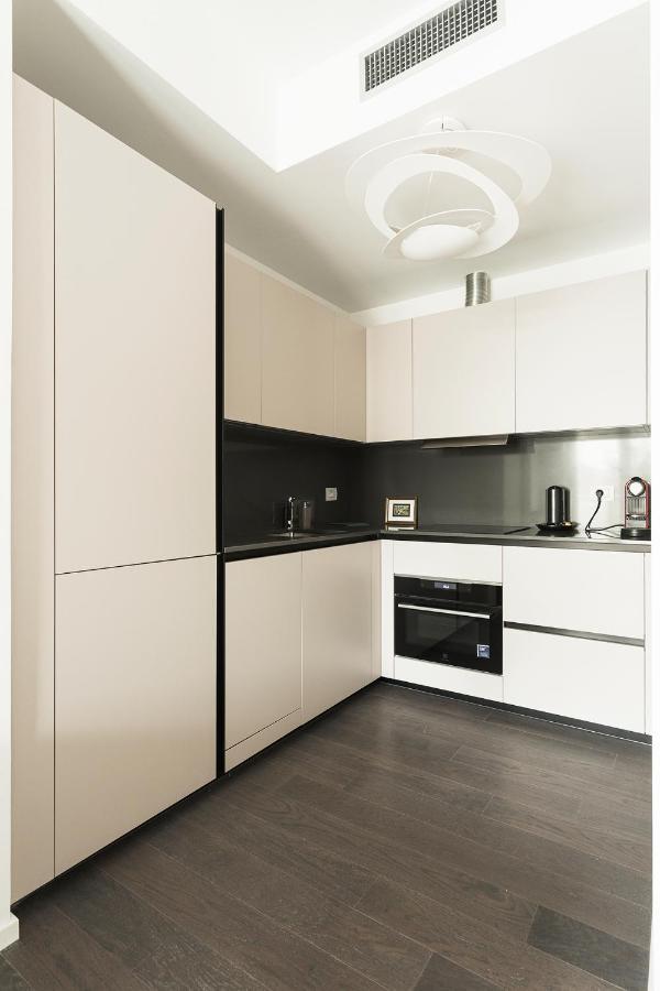 Stylish Flat With Garden * Rom